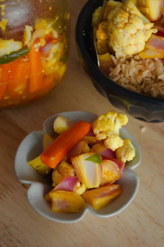 Easy Sri Lankan Vegetable Pickle | Achcharu