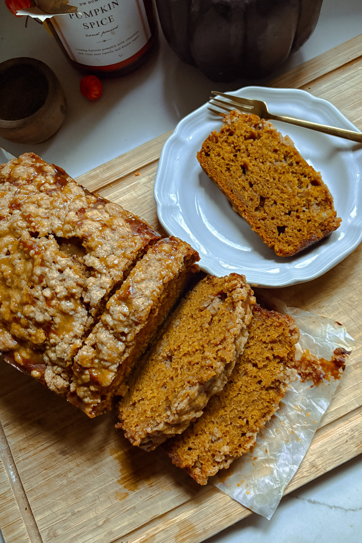 Pumpkin Spice Coffee Cake